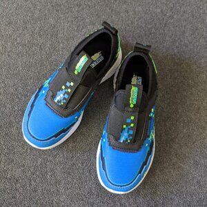 Little Boys slip on skechers